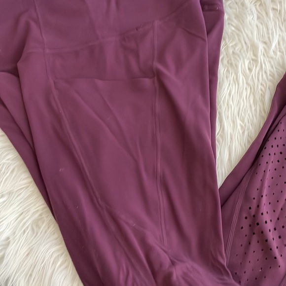 Athleta leggings. Size large - Picture 3 of 3